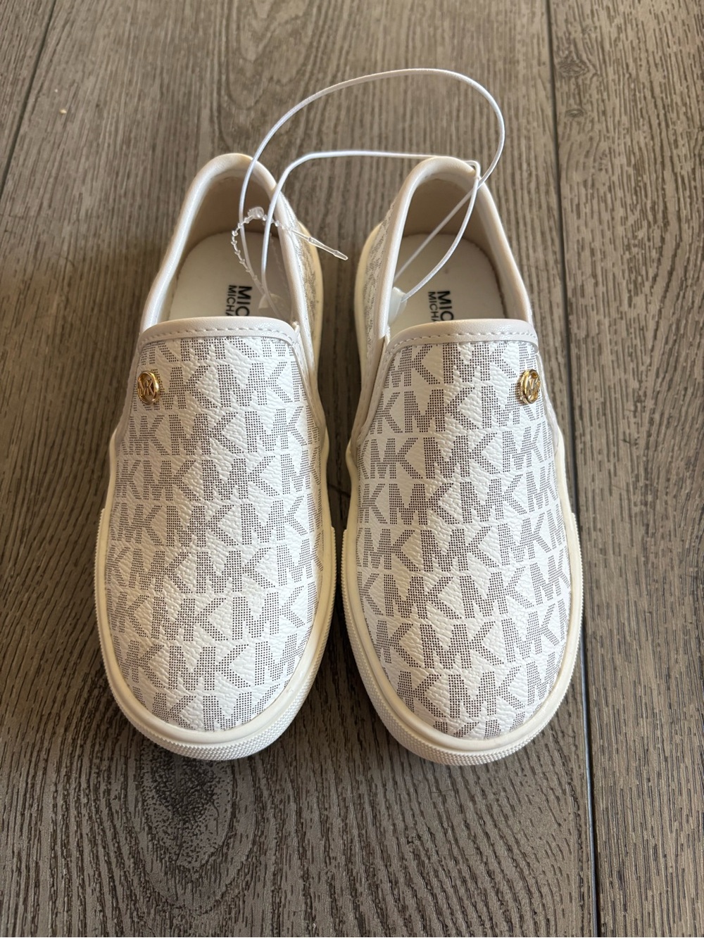 Michael Kors Kids Slip-On Sneakers in Vanilla/White MK Logo